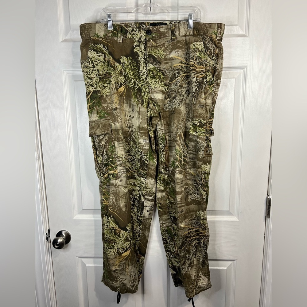 Redhead men’s camouflage cargo pants - Size XL